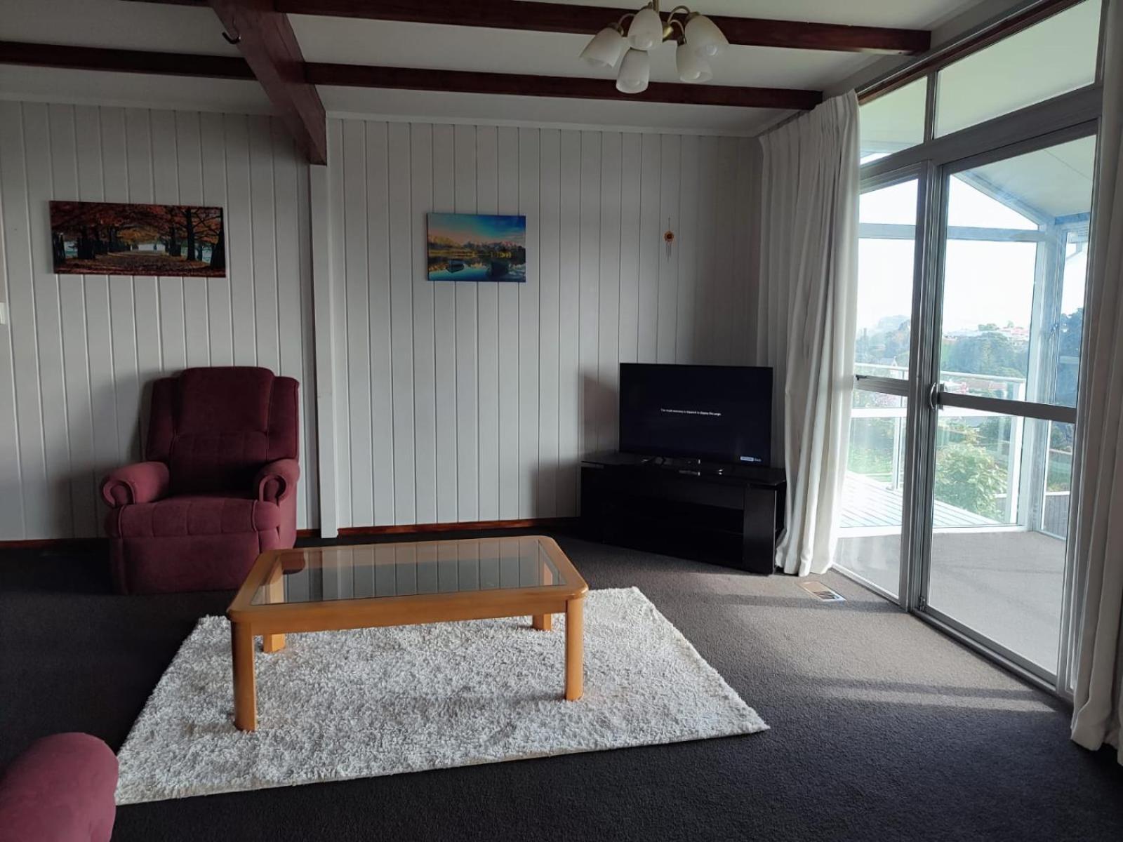 Home With Sea Views New Plymouth Luaran gambar